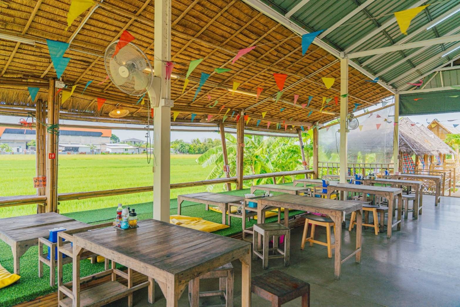 ประกาศฟรี! ซื้อ-ขาย-เช่า คอนโด บ้าน ทาวน์โฮม ที่ดิน และพื้นที่เชิงพาณิชย์ทั่วประเทศไทย ทุกทำเล ทุกงบประมาณ ไม่มีค่าใช้จ่าย ลงง่าย ขายไว เข้าถึงผู้ซื้อโดยตรง 5 238001pic4.jpg