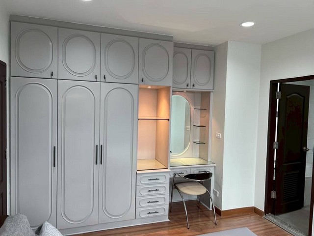 ประกาศฟรี! ซื้อ-ขาย-เช่า คอนโด บ้าน ทาวน์โฮม ที่ดิน และพื้นที่เชิงพาณิชย์ทั่วประเทศไทย ทุกทำเล ทุกงบประมาณ ไม่มีค่าใช้จ่าย ลงง่าย ขายไว เข้าถึงผู้ซื้อโดยตรง 5 506118pic4.jpg