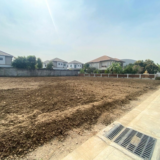 ประกาศฟรี! ซื้อ-ขาย-เช่า คอนโด บ้าน ทาวน์โฮม ที่ดิน และพื้นที่เชิงพาณิชย์ทั่วประเทศไทย ทุกทำเล ทุกงบประมาณ ไม่มีค่าใช้จ่าย ลงง่าย ขายไว เข้าถึงผู้ซื้อโดยตรง 2 238039pic1.jpg