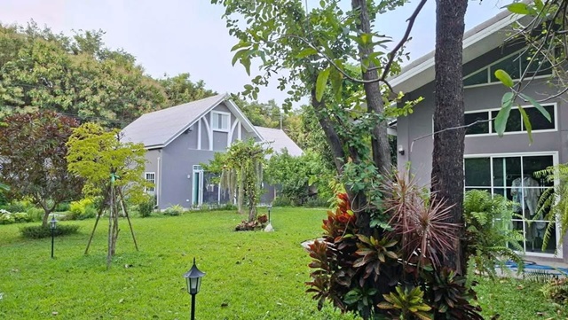 ประกาศฟรี! ซื้อ-ขาย-เช่า คอนโด บ้าน ทาวน์โฮม ที่ดิน และพื้นที่เชิงพาณิชย์ทั่วประเทศไทย ทุกทำเล ทุกงบประมาณ ไม่มีค่าใช้จ่าย ลงง่าย ขายไว เข้าถึงผู้ซื้อโดยตรง 2 238138pic1.jpg