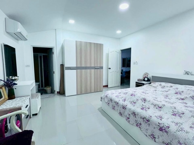 ประกาศฟรี! ซื้อ-ขาย-เช่า คอนโด บ้าน ทาวน์โฮม ที่ดิน และพื้นที่เชิงพาณิชย์ทั่วประเทศไทย ทุกทำเล ทุกงบประมาณ ไม่มีค่าใช้จ่าย ลงง่าย ขายไว เข้าถึงผู้ซื้อโดยตรง 5 238138pic4.jpg