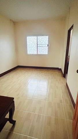 ประกาศฟรี! ซื้อ-ขาย-เช่า คอนโด บ้าน ทาวน์โฮม ที่ดิน และพื้นที่เชิงพาณิชย์ทั่วประเทศไทย ทุกทำเล ทุกงบประมาณ ไม่มีค่าใช้จ่าย ลงง่าย ขายไว เข้าถึงผู้ซื้อโดยตรง 5 309275pic4.jpg