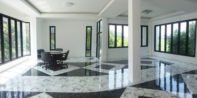 ประกาศฟรี! ซื้อ-ขาย-เช่า คอนโด บ้าน ทาวน์โฮม ที่ดิน และพื้นที่เชิงพาณิชย์ทั่วประเทศไทย ทุกทำเล ทุกงบประมาณ ไม่มีค่าใช้จ่าย ลงง่าย ขายไว เข้าถึงผู้ซื้อโดยตรง 4 218322pic3.jpg