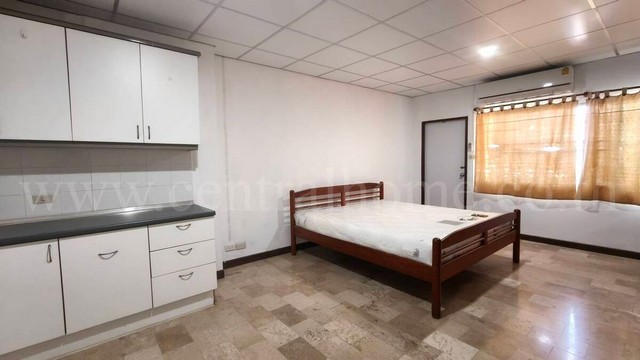 ประกาศฟรี! ซื้อ-ขาย-เช่า คอนโด บ้าน ทาวน์โฮม ที่ดิน และพื้นที่เชิงพาณิชย์ทั่วประเทศไทย ทุกทำเล ทุกงบประมาณ ไม่มีค่าใช้จ่าย ลงง่าย ขายไว เข้าถึงผู้ซื้อโดยตรง 3 292633pic2.jpg