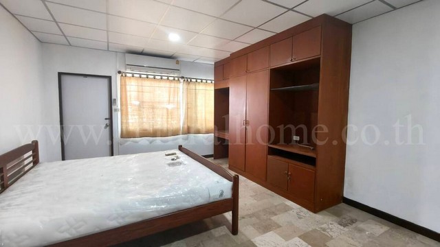 ประกาศฟรี! ซื้อ-ขาย-เช่า คอนโด บ้าน ทาวน์โฮม ที่ดิน และพื้นที่เชิงพาณิชย์ทั่วประเทศไทย ทุกทำเล ทุกงบประมาณ ไม่มีค่าใช้จ่าย ลงง่าย ขายไว เข้าถึงผู้ซื้อโดยตรง 4 292633pic3.jpg