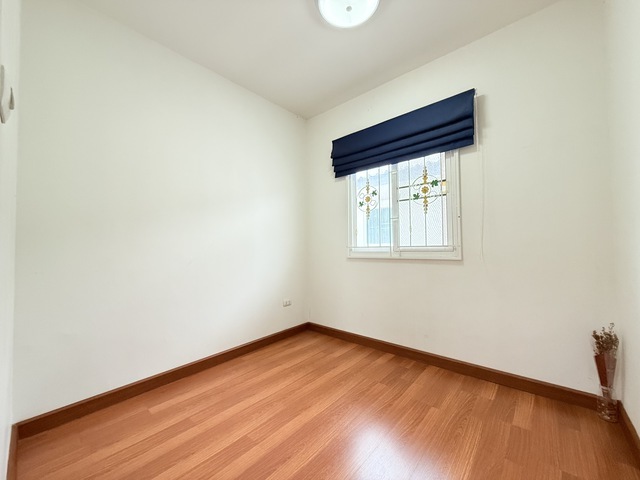 ประกาศฟรี! ซื้อ-ขาย-เช่า คอนโด บ้าน ทาวน์โฮม ที่ดิน และพื้นที่เชิงพาณิชย์ทั่วประเทศไทย ทุกทำเล ทุกงบประมาณ ไม่มีค่าใช้จ่าย ลงง่าย ขายไว เข้าถึงผู้ซื้อโดยตรง 5 506200pic4.jpg