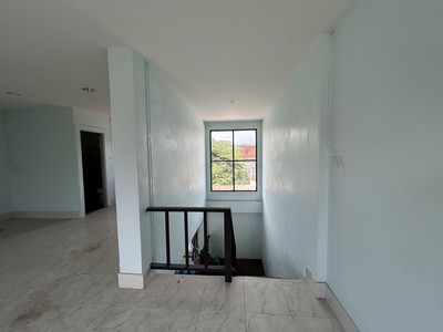 ประกาศฟรี! ซื้อ-ขาย-เช่า คอนโด บ้าน ทาวน์โฮม ที่ดิน และพื้นที่เชิงพาณิชย์ทั่วประเทศไทย ทุกทำเล ทุกงบประมาณ ไม่มีค่าใช้จ่าย ลงง่าย ขายไว เข้าถึงผู้ซื้อโดยตรง 5 499933pic4.jpg