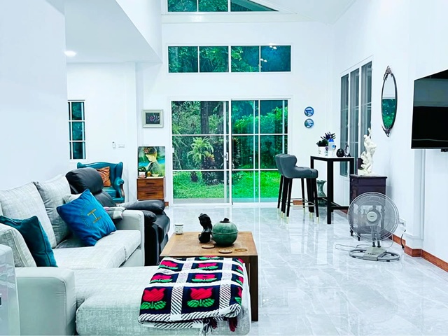 ประกาศฟรี! ซื้อ-ขาย-เช่า คอนโด บ้าน ทาวน์โฮม ที่ดิน และพื้นที่เชิงพาณิชย์ทั่วประเทศไทย ทุกทำเล ทุกงบประมาณ ไม่มีค่าใช้จ่าย ลงง่าย ขายไว เข้าถึงผู้ซื้อโดยตรง 4 309243pic3.jpg