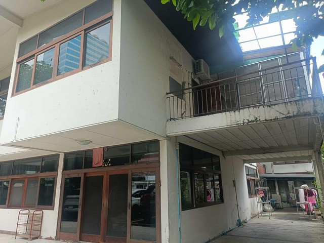 ประกาศฟรี! ซื้อ-ขาย-เช่า คอนโด บ้าน ทาวน์โฮม ที่ดิน และพื้นที่เชิงพาณิชย์ทั่วประเทศไทย ทุกทำเล ทุกงบประมาณ ไม่มีค่าใช้จ่าย ลงง่าย ขายไว เข้าถึงผู้ซื้อโดยตรง 5 309330pic4.jpg