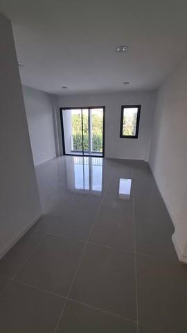 ประกาศฟรี! ซื้อ-ขาย-เช่า คอนโด บ้าน ทาวน์โฮม ที่ดิน และพื้นที่เชิงพาณิชย์ทั่วประเทศไทย ทุกทำเล ทุกงบประมาณ ไม่มีค่าใช้จ่าย ลงง่าย ขายไว เข้าถึงผู้ซื้อโดยตรง 4 500837pic3.jpg