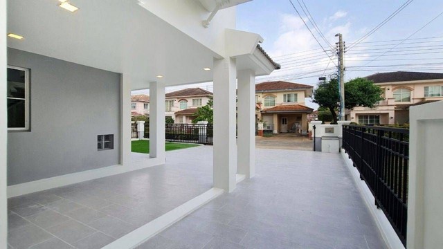 ประกาศฟรี! ซื้อ-ขาย-เช่า คอนโด บ้าน ทาวน์โฮม ที่ดิน และพื้นที่เชิงพาณิชย์ทั่วประเทศไทย ทุกทำเล ทุกงบประมาณ ไม่มีค่าใช้จ่าย ลงง่าย ขายไว เข้าถึงผู้ซื้อโดยตรง 5 292685pic4.jpg