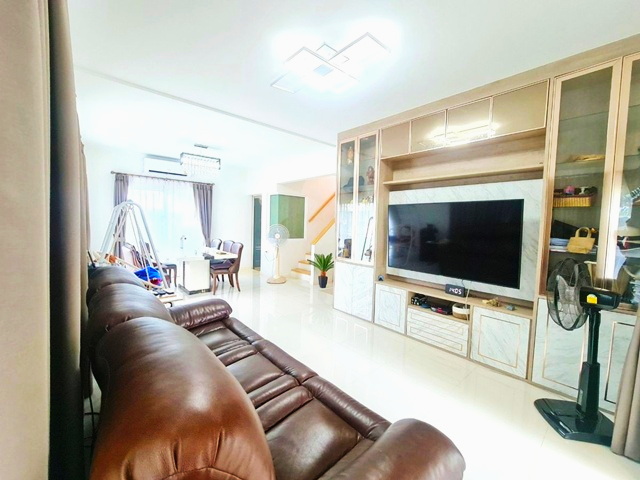 ประกาศฟรี! ซื้อ-ขาย-เช่า คอนโด บ้าน ทาวน์โฮม ที่ดิน และพื้นที่เชิงพาณิชย์ทั่วประเทศไทย ทุกทำเล ทุกงบประมาณ ไม่มีค่าใช้จ่าย ลงง่าย ขายไว เข้าถึงผู้ซื้อโดยตรง 5 238950pic4.jpg