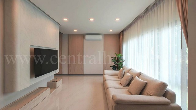 ประกาศฟรี! ซื้อ-ขาย-เช่า คอนโด บ้าน ทาวน์โฮม ที่ดิน และพื้นที่เชิงพาณิชย์ทั่วประเทศไทย ทุกทำเล ทุกงบประมาณ ไม่มีค่าใช้จ่าย ลงง่าย ขายไว เข้าถึงผู้ซื้อโดยตรง 4 238964pic3.jpg