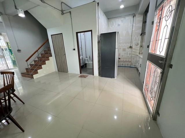 ประกาศฟรี! ซื้อ-ขาย-เช่า คอนโด บ้าน ทาวน์โฮม ที่ดิน และพื้นที่เชิงพาณิชย์ทั่วประเทศไทย ทุกทำเล ทุกงบประมาณ ไม่มีค่าใช้จ่าย ลงง่าย ขายไว เข้าถึงผู้ซื้อโดยตรง 3 506306pic2.jpg