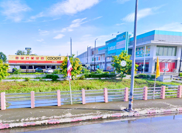 ประกาศฟรี! ซื้อ-ขาย-เช่า คอนโด บ้าน ทาวน์โฮม ที่ดิน และพื้นที่เชิงพาณิชย์ทั่วประเทศไทย ทุกทำเล ทุกงบประมาณ ไม่มีค่าใช้จ่าย ลงง่าย ขายไว เข้าถึงผู้ซื้อโดยตรง 4 309464pic3.jpg