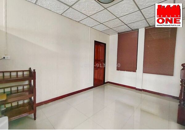 ประกาศฟรี! ซื้อ-ขาย-เช่า คอนโด บ้าน ทาวน์โฮม ที่ดิน และพื้นที่เชิงพาณิชย์ทั่วประเทศไทย ทุกทำเล ทุกงบประมาณ ไม่มีค่าใช้จ่าย ลงง่าย ขายไว เข้าถึงผู้ซื้อโดยตรง 5 506434pic4.jpg