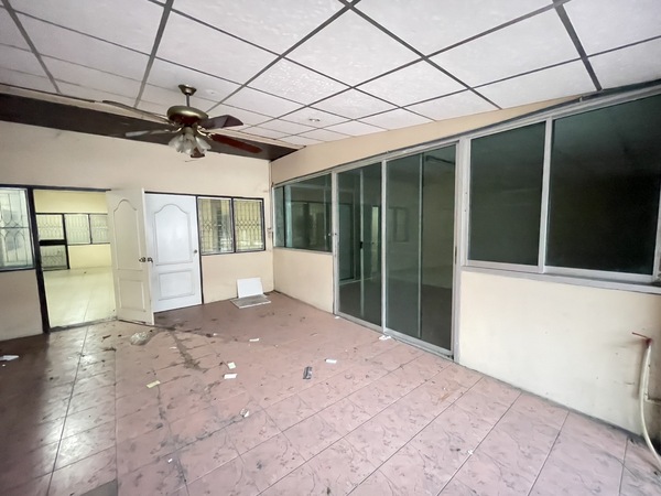 ประกาศฟรี! ซื้อ-ขาย-เช่า คอนโด บ้าน ทาวน์โฮม ที่ดิน และพื้นที่เชิงพาณิชย์ทั่วประเทศไทย ทุกทำเล ทุกงบประมาณ ไม่มีค่าใช้จ่าย ลงง่าย ขายไว เข้าถึงผู้ซื้อโดยตรง 4 506433pic3.jpg