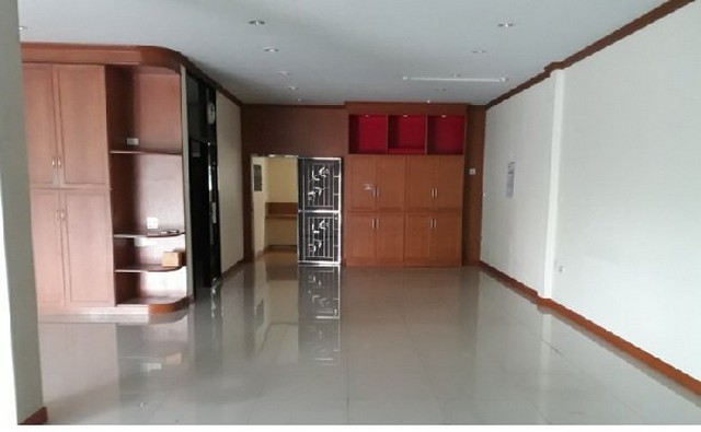 ประกาศฟรี! ซื้อ-ขาย-เช่า คอนโด บ้าน ทาวน์โฮม ที่ดิน และพื้นที่เชิงพาณิชย์ทั่วประเทศไทย ทุกทำเล ทุกงบประมาณ ไม่มีค่าใช้จ่าย ลงง่าย ขายไว เข้าถึงผู้ซื้อโดยตรง 3 237813pic2.jpg