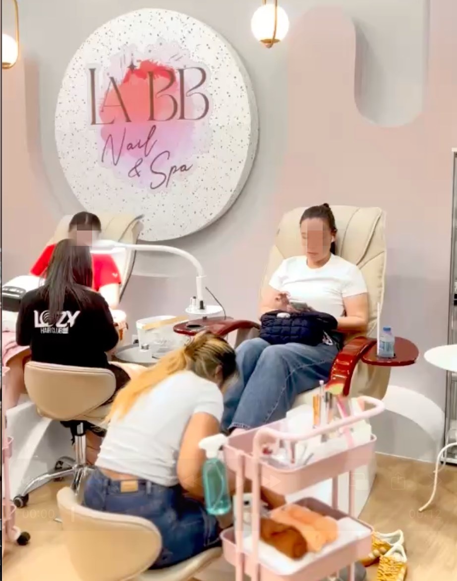 ประกาศฟรี! ซื้อ-ขาย-เช่า คอนโด บ้าน ทาวน์โฮม ที่ดิน และพื้นที่เชิงพาณิชย์ทั่วประเทศไทย ทุกทำเล ทุกงบประมาณ ไม่มีค่าใช้จ่าย ลงง่าย ขายไว เข้าถึงผู้ซื้อโดยตรง 2 239190pic1.jpg