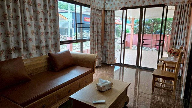 ประกาศฟรี! ซื้อ-ขาย-เช่า คอนโด บ้าน ทาวน์โฮม ที่ดิน และพื้นที่เชิงพาณิชย์ทั่วประเทศไทย ทุกทำเล ทุกงบประมาณ ไม่มีค่าใช้จ่าย ลงง่าย ขายไว เข้าถึงผู้ซื้อโดยตรง 5 308479pic4.jpg