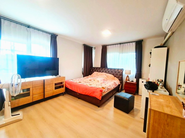 ประกาศฟรี! ซื้อ-ขาย-เช่า คอนโด บ้าน ทาวน์โฮม ที่ดิน และพื้นที่เชิงพาณิชย์ทั่วประเทศไทย ทุกทำเล ทุกงบประมาณ ไม่มีค่าใช้จ่าย ลงง่าย ขายไว เข้าถึงผู้ซื้อโดยตรง 4 238954pic3.jpg