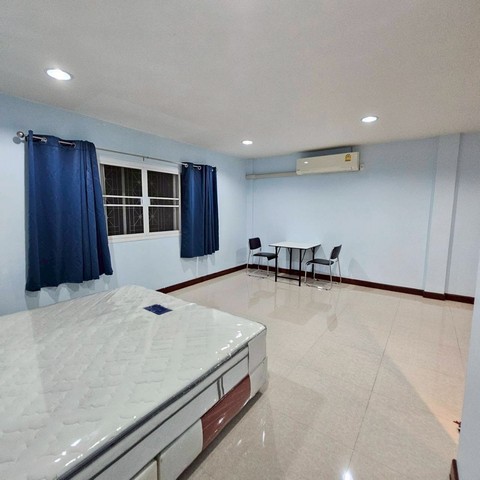 ประกาศฟรี! ซื้อ-ขาย-เช่า คอนโด บ้าน ทาวน์โฮม ที่ดิน และพื้นที่เชิงพาณิชย์ทั่วประเทศไทย ทุกทำเล ทุกงบประมาณ ไม่มีค่าใช้จ่าย ลงง่าย ขายไว เข้าถึงผู้ซื้อโดยตรง 5 309574pic4.jpg