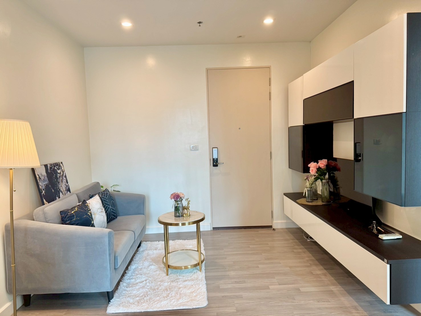 ประกาศฟรี! ซื้อ-ขาย-เช่า คอนโด บ้าน ทาวน์โฮม ที่ดิน และพื้นที่เชิงพาณิชย์ทั่วประเทศไทย ทุกทำเล ทุกงบประมาณ ไม่มีค่าใช้จ่าย ลงง่าย ขายไว เข้าถึงผู้ซื้อโดยตรง 4 506500pic3.jpg