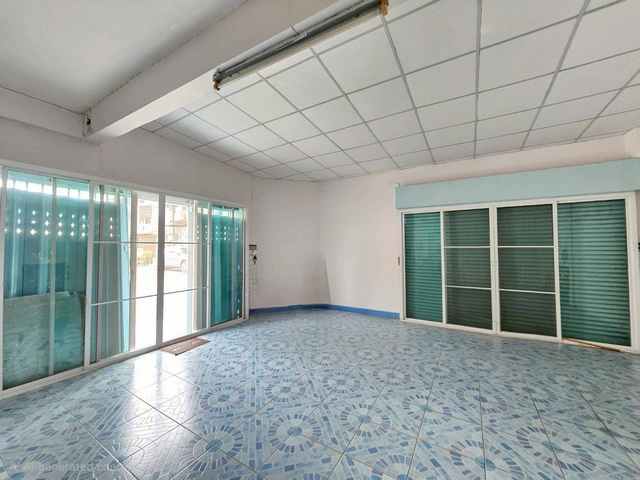 ประกาศฟรี! ซื้อ-ขาย-เช่า คอนโด บ้าน ทาวน์โฮม ที่ดิน และพื้นที่เชิงพาณิชย์ทั่วประเทศไทย ทุกทำเล ทุกงบประมาณ ไม่มีค่าใช้จ่าย ลงง่าย ขายไว เข้าถึงผู้ซื้อโดยตรง 3 239306pic2.jpg