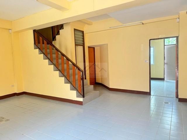 ประกาศฟรี! ซื้อ-ขาย-เช่า คอนโด บ้าน ทาวน์โฮม ที่ดิน และพื้นที่เชิงพาณิชย์ทั่วประเทศไทย ทุกทำเล ทุกงบประมาณ ไม่มีค่าใช้จ่าย ลงง่าย ขายไว เข้าถึงผู้ซื้อโดยตรง 4 506448pic3.jpg