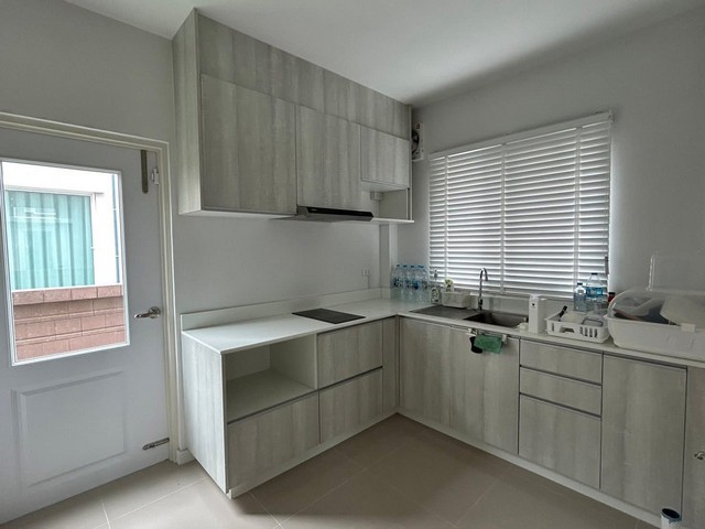 ประกาศฟรี! ซื้อ-ขาย-เช่า คอนโด บ้าน ทาวน์โฮม ที่ดิน และพื้นที่เชิงพาณิชย์ทั่วประเทศไทย ทุกทำเล ทุกงบประมาณ ไม่มีค่าใช้จ่าย ลงง่าย ขายไว เข้าถึงผู้ซื้อโดยตรง 5 309668pic4.jpg