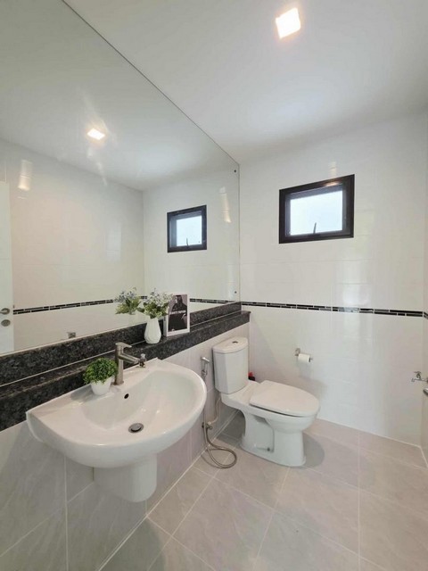 ประกาศฟรี! ซื้อ-ขาย-เช่า คอนโด บ้าน ทาวน์โฮม ที่ดิน และพื้นที่เชิงพาณิชย์ทั่วประเทศไทย ทุกทำเล ทุกงบประมาณ ไม่มีค่าใช้จ่าย ลงง่าย ขายไว เข้าถึงผู้ซื้อโดยตรง 3 506495pic2.jpg