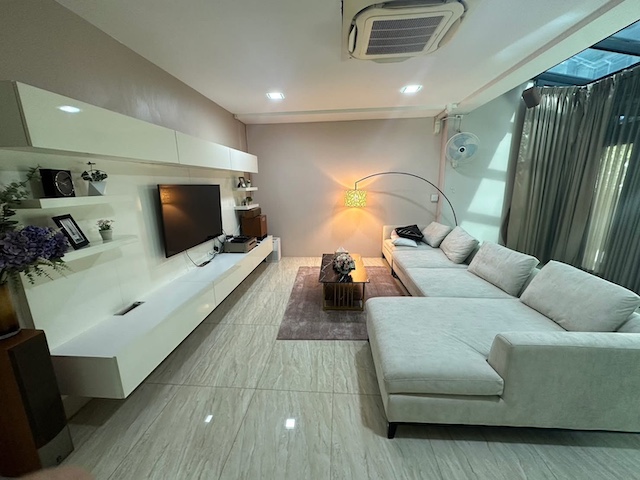 ประกาศฟรี! ซื้อ-ขาย-เช่า คอนโด บ้าน ทาวน์โฮม ที่ดิน และพื้นที่เชิงพาณิชย์ทั่วประเทศไทย ทุกทำเล ทุกงบประมาณ ไม่มีค่าใช้จ่าย ลงง่าย ขายไว เข้าถึงผู้ซื้อโดยตรง 4 506561pic3.jpg