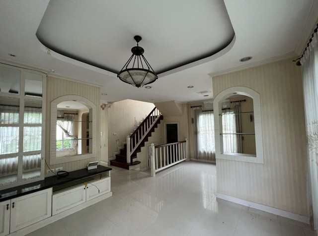 ประกาศฟรี! ซื้อ-ขาย-เช่า คอนโด บ้าน ทาวน์โฮม ที่ดิน และพื้นที่เชิงพาณิชย์ทั่วประเทศไทย ทุกทำเล ทุกงบประมาณ ไม่มีค่าใช้จ่าย ลงง่าย ขายไว เข้าถึงผู้ซื้อโดยตรง 5 239208pic4.jpg