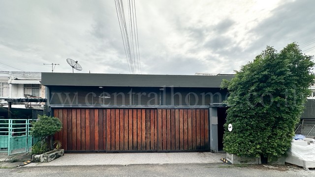 ประกาศฟรี! ซื้อ-ขาย-เช่า คอนโด บ้าน ทาวน์โฮม ที่ดิน และพื้นที่เชิงพาณิชย์ทั่วประเทศไทย ทุกทำเล ทุกงบประมาณ ไม่มีค่าใช้จ่าย ลงง่าย ขายไว เข้าถึงผู้ซื้อโดยตรง 2 239501pic1.jpg