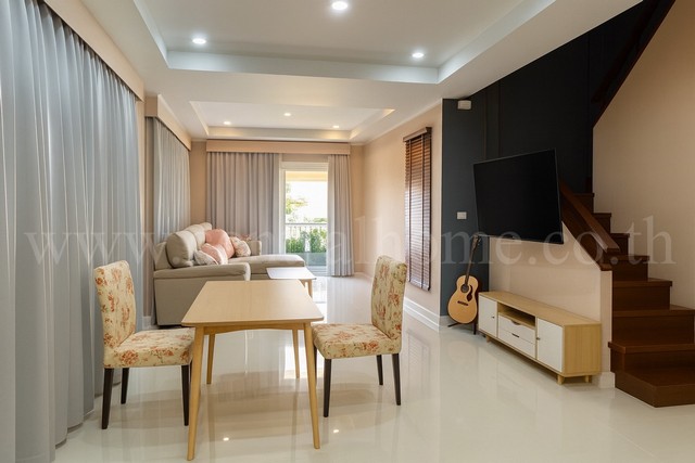 ประกาศฟรี! ซื้อ-ขาย-เช่า คอนโด บ้าน ทาวน์โฮม ที่ดิน และพื้นที่เชิงพาณิชย์ทั่วประเทศไทย ทุกทำเล ทุกงบประมาณ ไม่มีค่าใช้จ่าย ลงง่าย ขายไว เข้าถึงผู้ซื้อโดยตรง 4 239498pic3.jpg