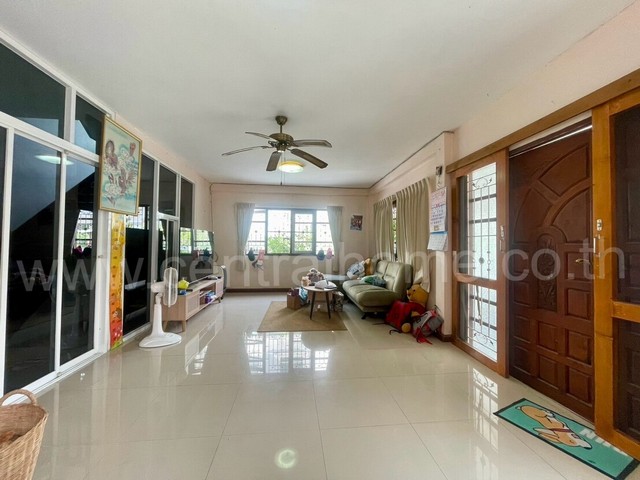 ประกาศฟรี! ซื้อ-ขาย-เช่า คอนโด บ้าน ทาวน์โฮม ที่ดิน และพื้นที่เชิงพาณิชย์ทั่วประเทศไทย ทุกทำเล ทุกงบประมาณ ไม่มีค่าใช้จ่าย ลงง่าย ขายไว เข้าถึงผู้ซื้อโดยตรง 5 208288pic4.jpg