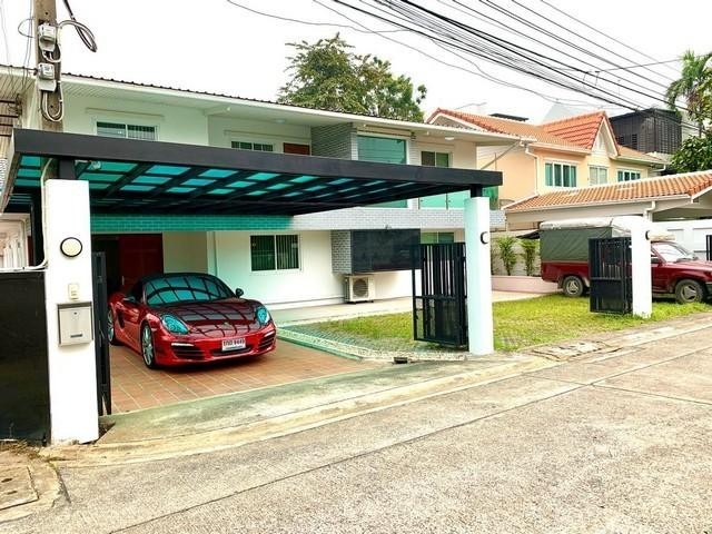 ประกาศฟรี! ซื้อ-ขาย-เช่า คอนโด บ้าน ทาวน์โฮม ที่ดิน และพื้นที่เชิงพาณิชย์ทั่วประเทศไทย ทุกทำเล ทุกงบประมาณ ไม่มีค่าใช้จ่าย ลงง่าย ขายไว เข้าถึงผู้ซื้อโดยตรง 3 292768pic2.jpg