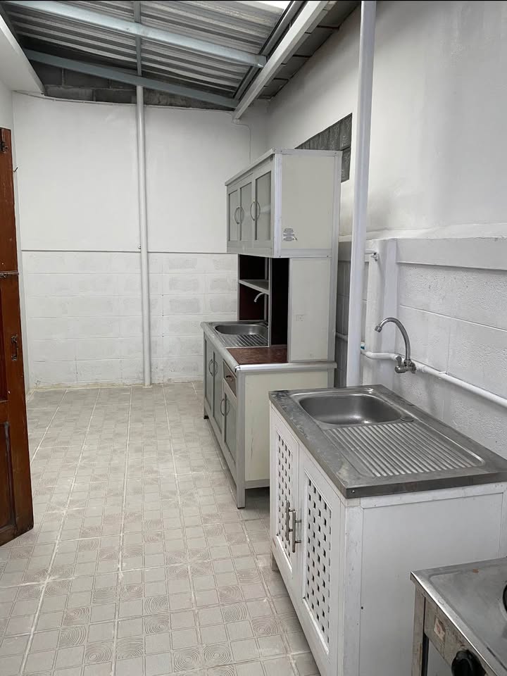 ประกาศฟรี! ซื้อ-ขาย-เช่า คอนโด บ้าน ทาวน์โฮม ที่ดิน และพื้นที่เชิงพาณิชย์ทั่วประเทศไทย ทุกทำเล ทุกงบประมาณ ไม่มีค่าใช้จ่าย ลงง่าย ขายไว เข้าถึงผู้ซื้อโดยตรง 5 239602pic4.jpg