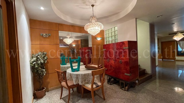 ประกาศฟรี! ซื้อ-ขาย-เช่า คอนโด บ้าน ทาวน์โฮม ที่ดิน และพื้นที่เชิงพาณิชย์ทั่วประเทศไทย ทุกทำเล ทุกงบประมาณ ไม่มีค่าใช้จ่าย ลงง่าย ขายไว เข้าถึงผู้ซื้อโดยตรง 5 239525pic4.jpg