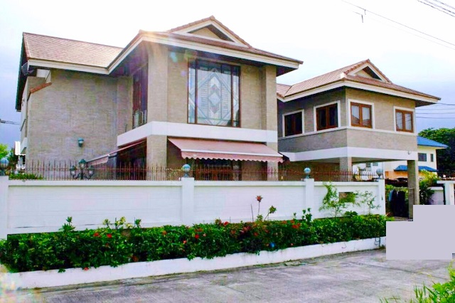 ประกาศฟรี! ซื้อ-ขาย-เช่า คอนโด บ้าน ทาวน์โฮม ที่ดิน และพื้นที่เชิงพาณิชย์ทั่วประเทศไทย ทุกทำเล ทุกงบประมาณ ไม่มีค่าใช้จ่าย ลงง่าย ขายไว เข้าถึงผู้ซื้อโดยตรง 2 239402pic1.jpg