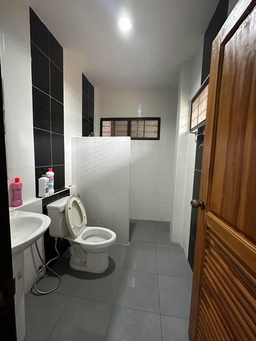 ประกาศฟรี! ซื้อ-ขาย-เช่า คอนโด บ้าน ทาวน์โฮม ที่ดิน และพื้นที่เชิงพาณิชย์ทั่วประเทศไทย ทุกทำเล ทุกงบประมาณ ไม่มีค่าใช้จ่าย ลงง่าย ขายไว เข้าถึงผู้ซื้อโดยตรง 3 292801pic2.jpg