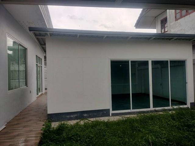 ประกาศฟรี! ซื้อ-ขาย-เช่า คอนโด บ้าน ทาวน์โฮม ที่ดิน และพื้นที่เชิงพาณิชย์ทั่วประเทศไทย ทุกทำเล ทุกงบประมาณ ไม่มีค่าใช้จ่าย ลงง่าย ขายไว เข้าถึงผู้ซื้อโดยตรง 5 471433pic4.jpg