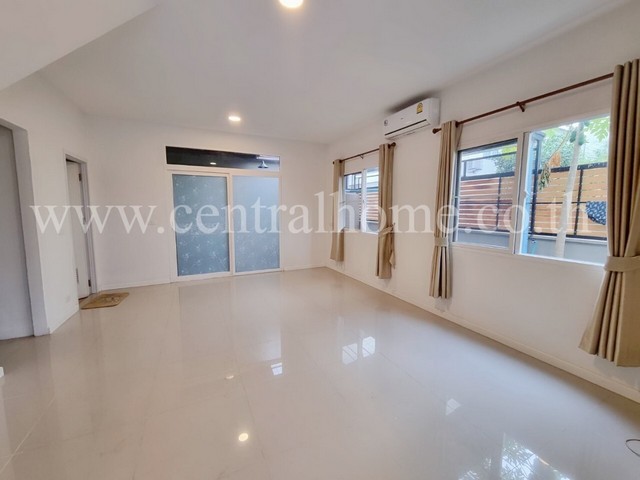 ประกาศฟรี! ซื้อ-ขาย-เช่า คอนโด บ้าน ทาวน์โฮม ที่ดิน และพื้นที่เชิงพาณิชย์ทั่วประเทศไทย ทุกทำเล ทุกงบประมาณ ไม่มีค่าใช้จ่าย ลงง่าย ขายไว เข้าถึงผู้ซื้อโดยตรง 3 227038pic2.jpg