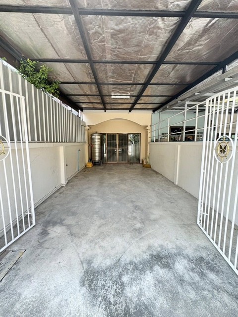 ประกาศฟรี! ซื้อ-ขาย-เช่า คอนโด บ้าน ทาวน์โฮม ที่ดิน และพื้นที่เชิงพาณิชย์ทั่วประเทศไทย ทุกทำเล ทุกงบประมาณ ไม่มีค่าใช้จ่าย ลงง่าย ขายไว เข้าถึงผู้ซื้อโดยตรง 3 506865pic2.jpg