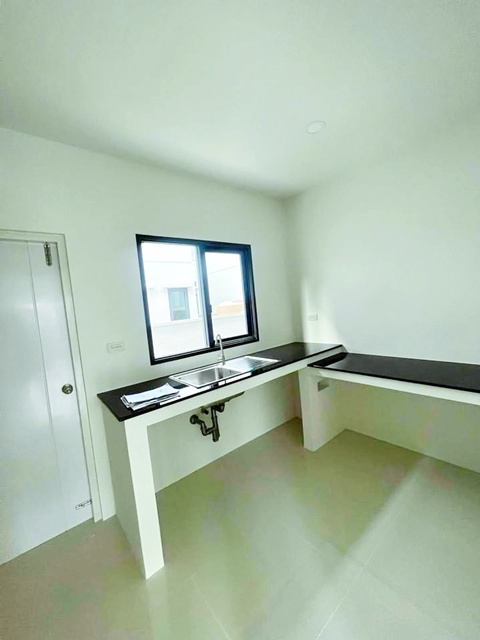 ประกาศฟรี! ซื้อ-ขาย-เช่า คอนโด บ้าน ทาวน์โฮม ที่ดิน และพื้นที่เชิงพาณิชย์ทั่วประเทศไทย ทุกทำเล ทุกงบประมาณ ไม่มีค่าใช้จ่าย ลงง่าย ขายไว เข้าถึงผู้ซื้อโดยตรง 5 309931pic4.jpg