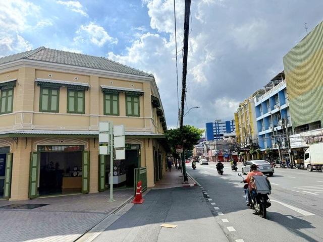 ประกาศฟรี! ซื้อ-ขาย-เช่า คอนโด บ้าน ทาวน์โฮม ที่ดิน และพื้นที่เชิงพาณิชย์ทั่วประเทศไทย ทุกทำเล ทุกงบประมาณ ไม่มีค่าใช้จ่าย ลงง่าย ขายไว เข้าถึงผู้ซื้อโดยตรง 2 240345pic1.jpg