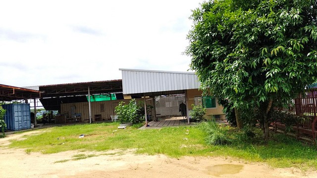 ประกาศฟรี! ซื้อ-ขาย-เช่า คอนโด บ้าน ทาวน์โฮม ที่ดิน และพื้นที่เชิงพาณิชย์ทั่วประเทศไทย ทุกทำเล ทุกงบประมาณ ไม่มีค่าใช้จ่าย ลงง่าย ขายไว เข้าถึงผู้ซื้อโดยตรง 3 310215pic2.jpg