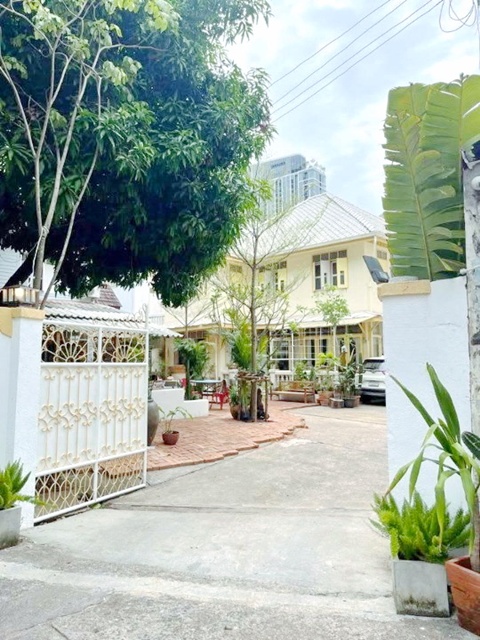 ประกาศฟรี! ซื้อ-ขาย-เช่า คอนโด บ้าน ทาวน์โฮม ที่ดิน และพื้นที่เชิงพาณิชย์ทั่วประเทศไทย ทุกทำเล ทุกงบประมาณ ไม่มีค่าใช้จ่าย ลงง่าย ขายไว เข้าถึงผู้ซื้อโดยตรง 2 240419pic1.jpg