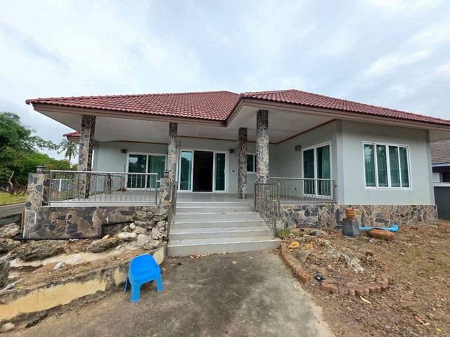 ประกาศฟรี! ซื้อ-ขาย-เช่า คอนโด บ้าน ทาวน์โฮม ที่ดิน และพื้นที่เชิงพาณิชย์ทั่วประเทศไทย ทุกทำเล ทุกงบประมาณ ไม่มีค่าใช้จ่าย ลงง่าย ขายไว เข้าถึงผู้ซื้อโดยตรง 3 309877pic2.jpg