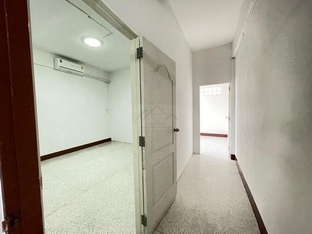 ประกาศฟรี! ซื้อ-ขาย-เช่า คอนโด บ้าน ทาวน์โฮม ที่ดิน และพื้นที่เชิงพาณิชย์ทั่วประเทศไทย ทุกทำเล ทุกงบประมาณ ไม่มีค่าใช้จ่าย ลงง่าย ขายไว เข้าถึงผู้ซื้อโดยตรง 4 506967pic3.jpg